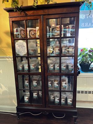 You can buy granola  at Blooming Lotus Gourmet Bakery in Milwaukee