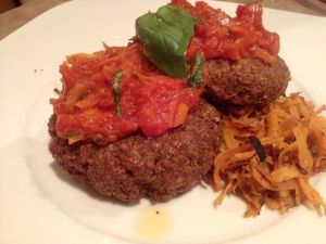 polpette di lenticchie al sugo con contorno di carote aromatizzate at Zaffo in Frascati