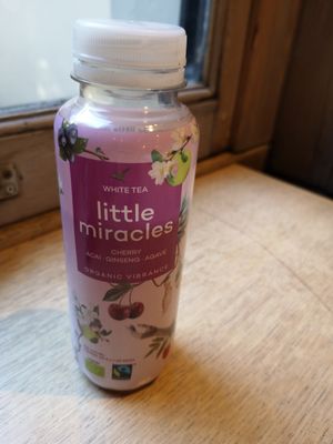 Drink at Greenz Biobar in Brussels