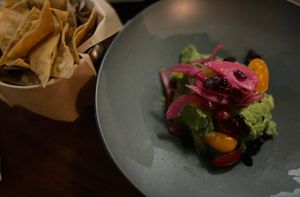 Guacamole is great!  at FOREVER in Mexico City