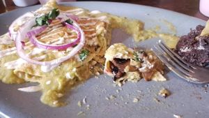 Rellenas de mix de hongos 🍄 at FOREVER in Mexico City