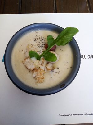 Sopa de alcachofa at FOREVER in Mexico City