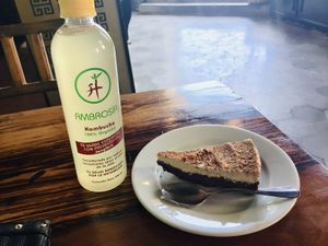 cheesecake y kombucha  at FOREVER in Mexico City