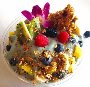 Tropic Blue Bowl at One Life Raw Juice Bar in Charlotte
