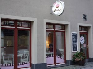 Miss Törtchen at Miss Toertchen  in Schwerin