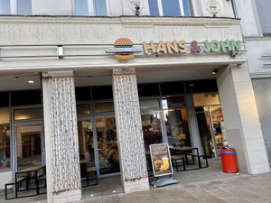 store front at Hans und John  in Schwerin