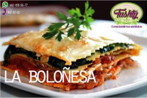 Lasagna a la Bolognesa de soya. Traído desde Italia y libre de carne. El sabor de la salsa es buenísimo y la pasta que se usa no tiene huevo. at Tushty in Queretaro