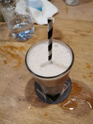 Strawberry and banana soy milkshake at Recyclo Bike Cafe in Malaga