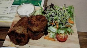 Mushroom/Tofu nuggets (vegan) at Vegetalia - Born in Barcelona