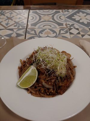 Pad Thai at Vegetalia - Born in Barcelona