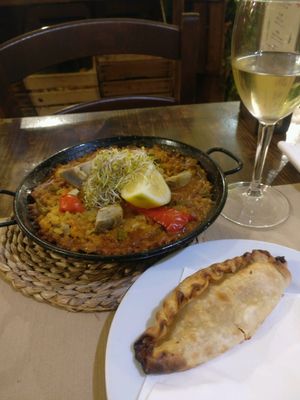 Empanada, paella and Crema Cataluna at Vegetalia - Born in Barcelona