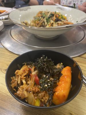 Stunning vegetarian and vegan Korean food - we had all vegan and it was spectacular   at The Boneless Kitchen - 无骨厨房 in Central Singapore