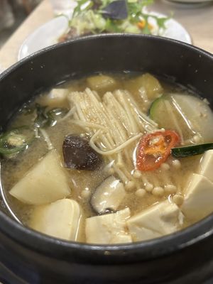   at The Boneless Kitchen - 无骨厨房 in Central Singapore