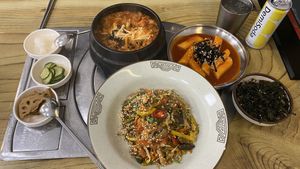   at The Boneless Kitchen - 无骨厨房 in Central Singapore