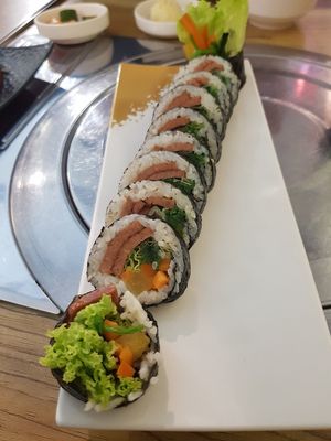 Rice sushi vegan option at The Boneless Kitchen - 无骨厨房 in Central Singapore