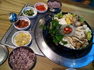 Mushroom pot at The Boneless Kitchen - 无骨厨房 in Central Singapore