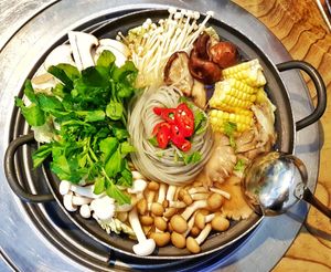 Boneless at The Boneless Kitchen - 无骨厨房 in Central Singapore