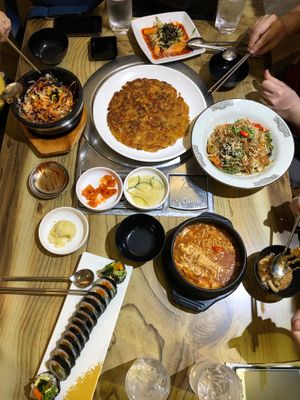 Yummy  at The Boneless Kitchen - 无骨厨房 in Central Singapore