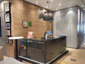 Cashier counter at elemen 元素 - Millenia Walk in Central Singapore