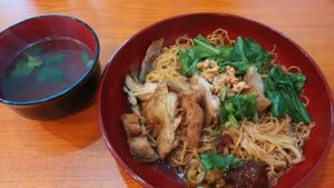 chicken noodle at Xiu Yuan Vegetarian Eating House in Central Singapore