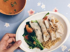 Dumpling noodles ($5) at Xiu Yuan Vegetarian Eating House in Central Singapore