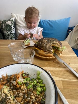   at ÖST café in Besancon