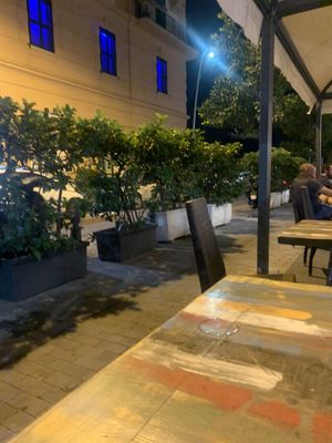 sitting area  at Cavoli Nostri in Naples