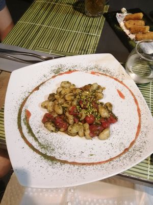 Gnocchi with pesto at Cavoli Nostri in Naples