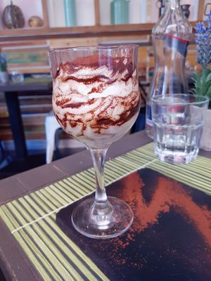 Tiramisu at Cavoli Nostri in Naples