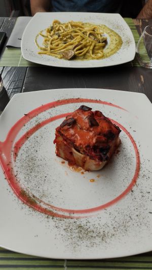 Paccheri al forno con polpette di melanzane at Cavoli Nostri in Naples