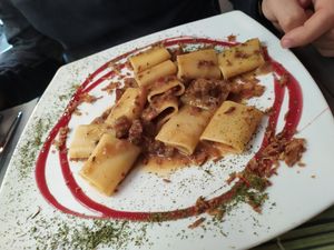 Pasta at Cavoli Nostri in Naples