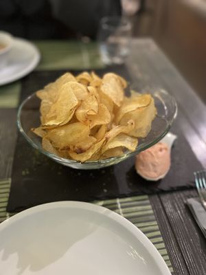 Chips & Dip Tapas at Cavoli Nostri in Naples