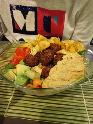  at Cavoli Nostri in Naples