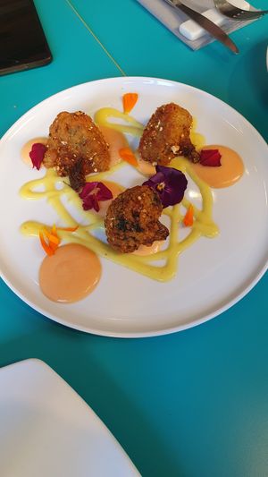  at Cavoli Nostri in Naples