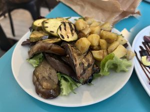   at Cavoli Nostri in Naples