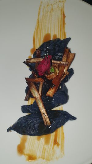 gyoza nostri - Gyoza with jack fruit, apricot cream, teryaki sauce and fried leek at Cavoli Nostri in Naples