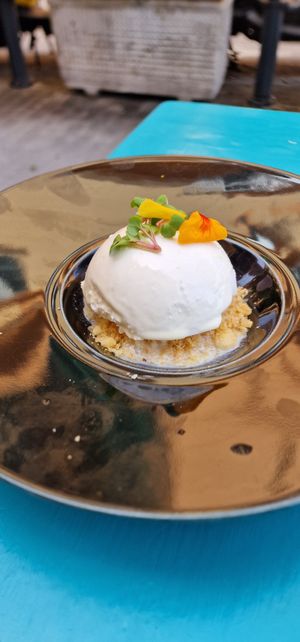  at Cavoli Nostri in Naples