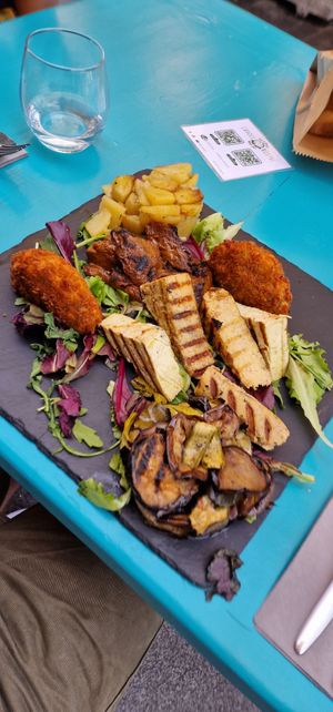  at Cavoli Nostri in Naples