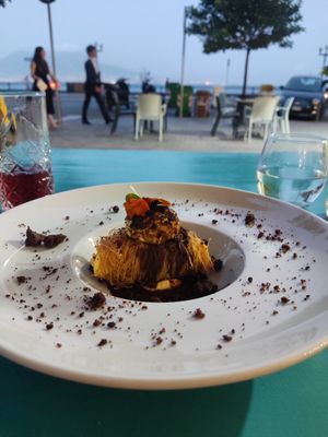 Tiramisu at Cavoli Nostri in Naples