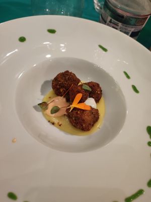  at Cavoli Nostri in Naples