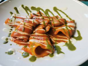 Paccheri ragu at Cavoli Nostri in Naples