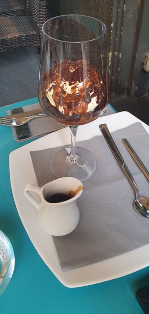  at Cavoli Nostri in Naples