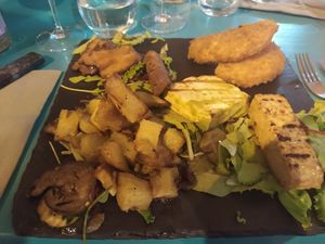  at Cavoli Nostri in Naples