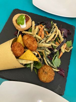 Cuoppo at Cavoli Nostri in Naples