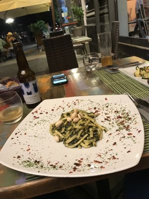 Pasta with seeweed at Cavoli Nostri in Naples