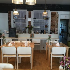 Beautiful dining room at Le Soixante 5 in Levis