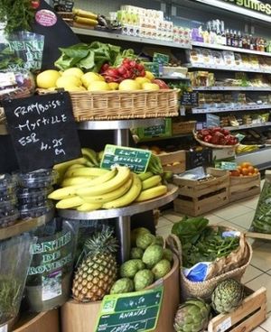 organic fruits display at Bio Saint Hilaire in Paris