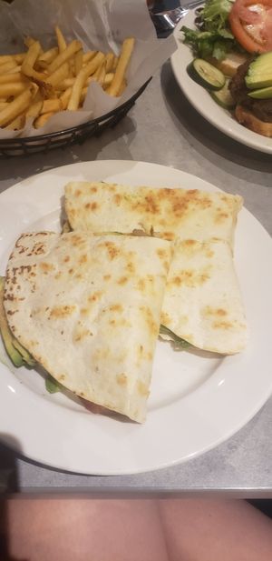 Veggie press with avacado at Sammy T's in Fredericksburg