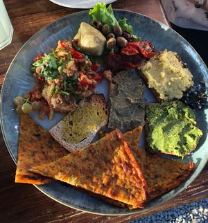 Merenda Toscana Vegana (starter plate)  at Orti di Mare in Capoliveri