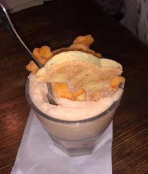 Apricot & melon ice cream  at Orti di Mare in Capoliveri